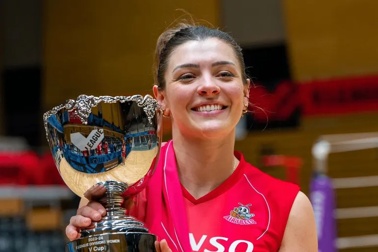 TEMPORADA HISTÓRICA! Rosamaria dá show e é campeã no Japão