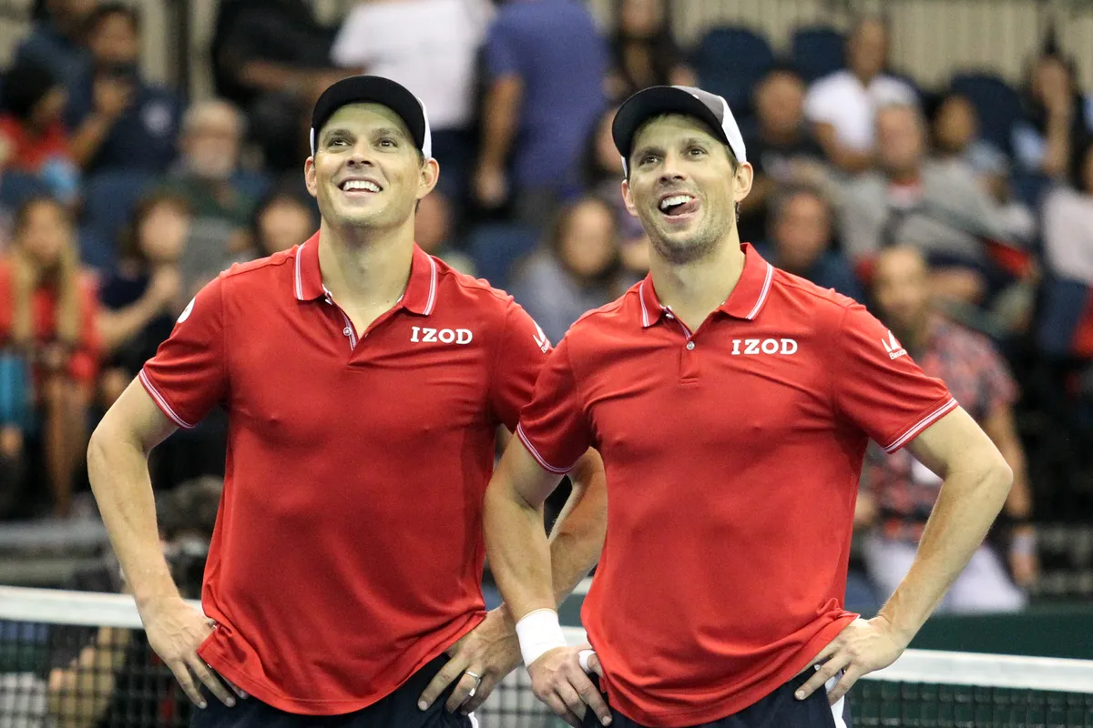 Os 20 melhores jogadores de duplas do t&ecirc;nis na hist&oacute;ria (2026)