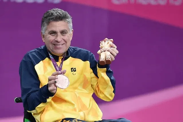 A li&ccedil;&atilde;o mais valiosa que Iranildo Esp&iacute;ndola tirou do t&ecirc;nis de mesa