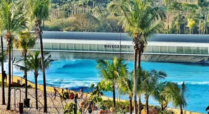 Presidente da WSL anuncia etapa decisiva em piscina de ondas