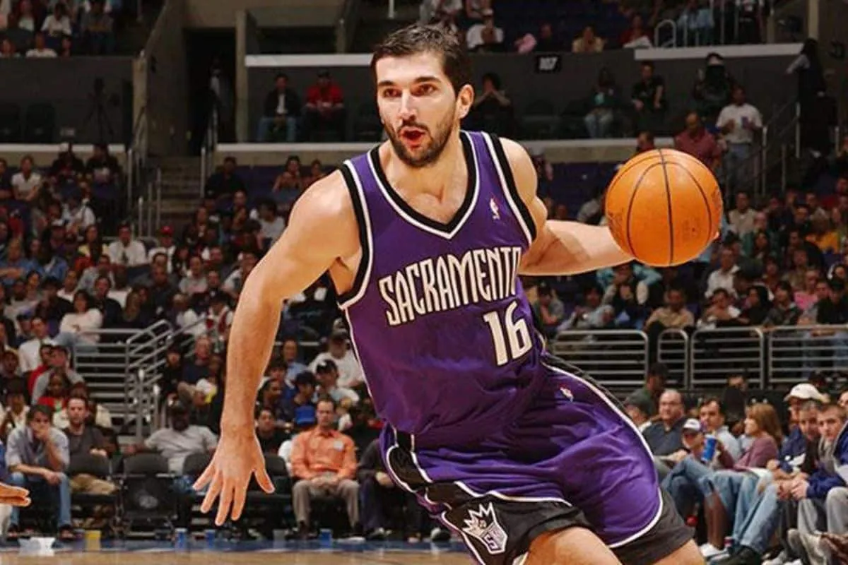 Os 10 maiores arremessadores de três da história da NBA ([auto_last_update format="Y" before=""])