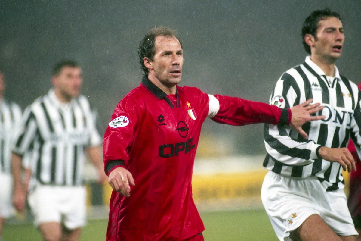 Os 5 melhores zagueiros da Itália na história e na atualidade ([auto_last_update format="Y" before=""])