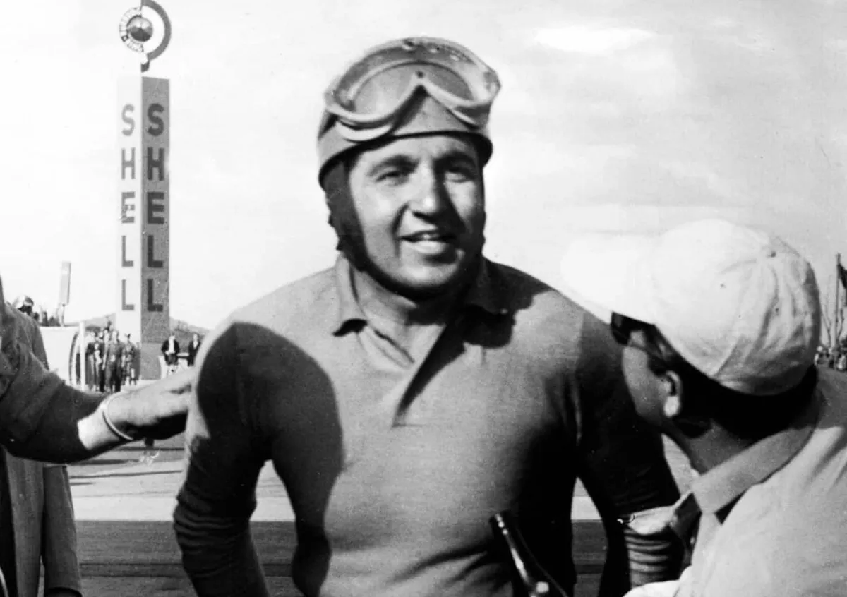 Alberto Ascari em Nürburgring em 1951 (Iconsport)