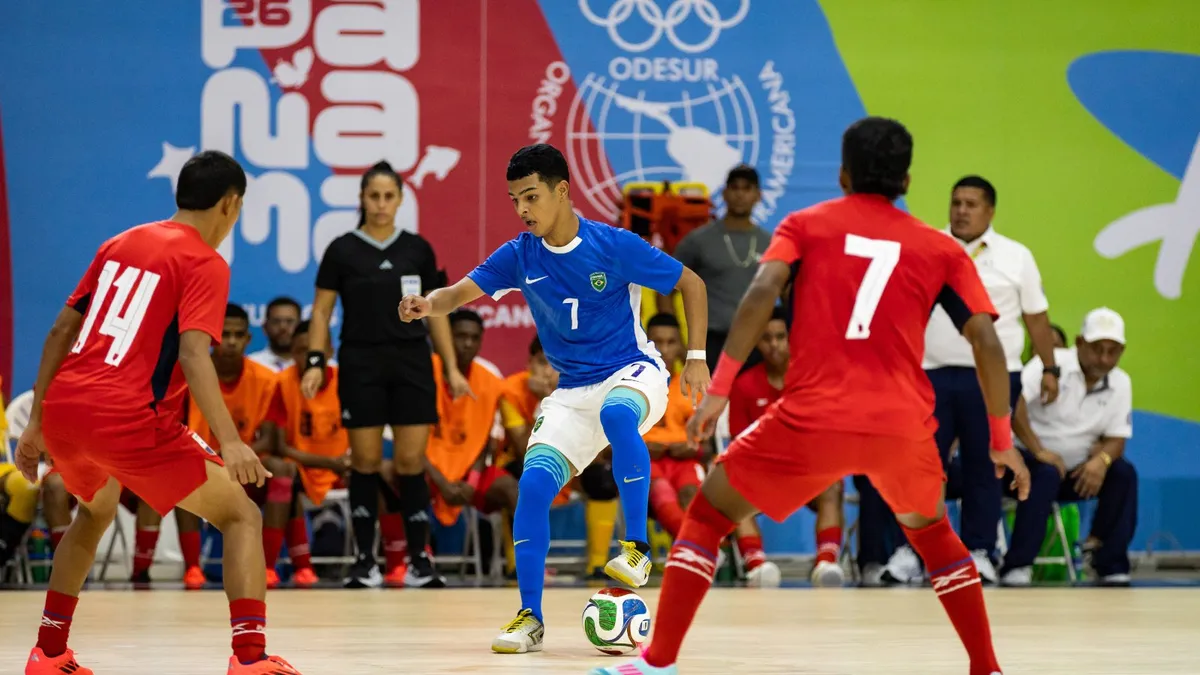 Posi&ccedil;&otilde;es do futsal: goleiro, fixo, alas, piv&ocirc; e sistemas t&aacute;ticos