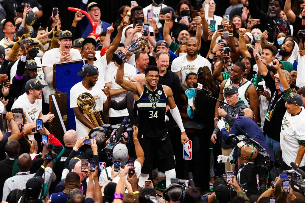 Conhe&ccedil;a os maiores campe&otilde;es da NBA