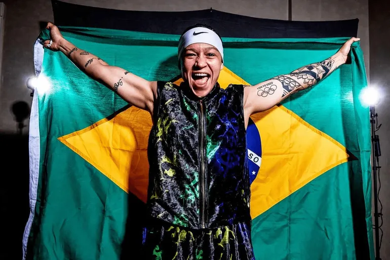 Campeã mundial de boxe, Bia Ferreira manda recado para os brasileiros: “Eu falei que…”