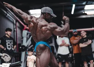 Esse é o melhor posador do fisiculturismo atual