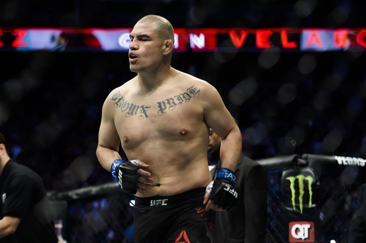 Cain Velasquez no UFC Fight Night no Talking Stick Resort Arena (Iconsport)