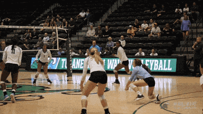 Defesa de manchete no volei