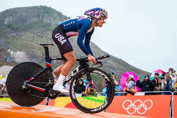 Regras do ciclismo de estrada contrarrelógio