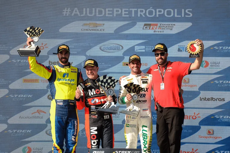 Hamilton e Verstappen? Piloto da Stock Car revela quem convidaria para um podcast