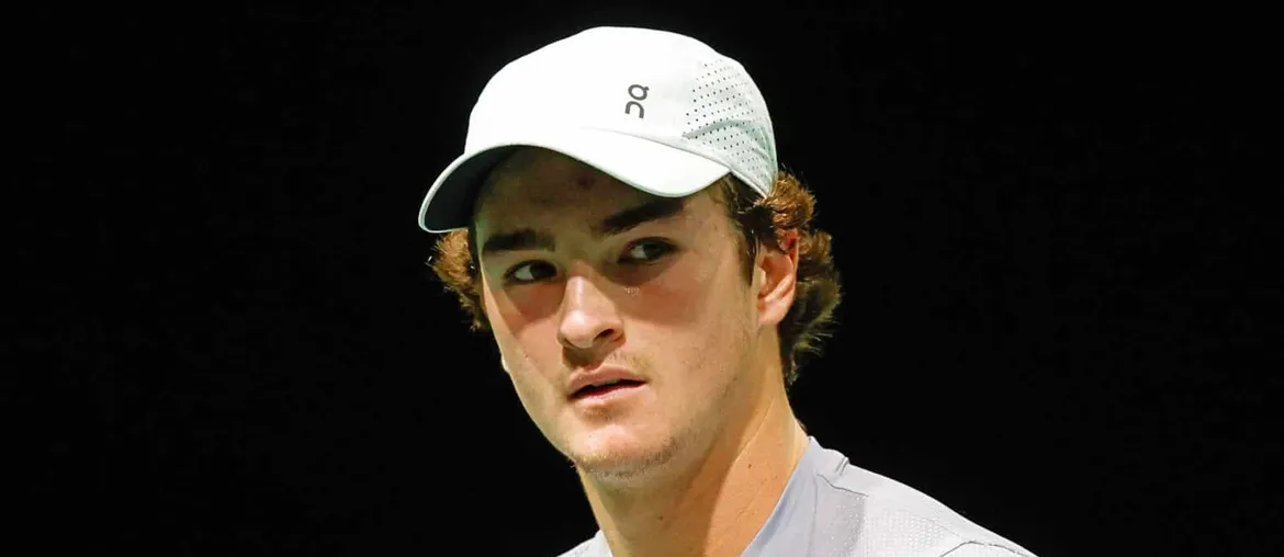 Fora da temporada! João Fonseca revela problema e decide encerrar eliminação em Paris