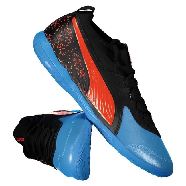 Chuteira de futsal Puma One