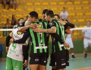 MOC América assina com reforço internacional