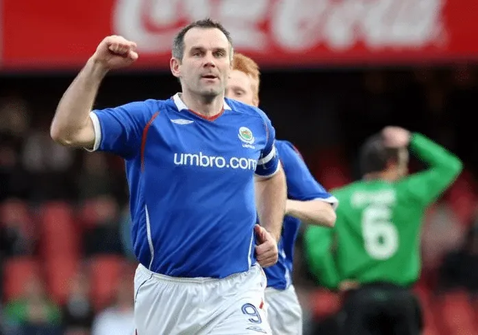 Glenn Ferguson é uma lenda do Linfield