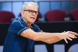 “Ele está voltando a crescer fisicamente e sacando com pressão neste Mundial”