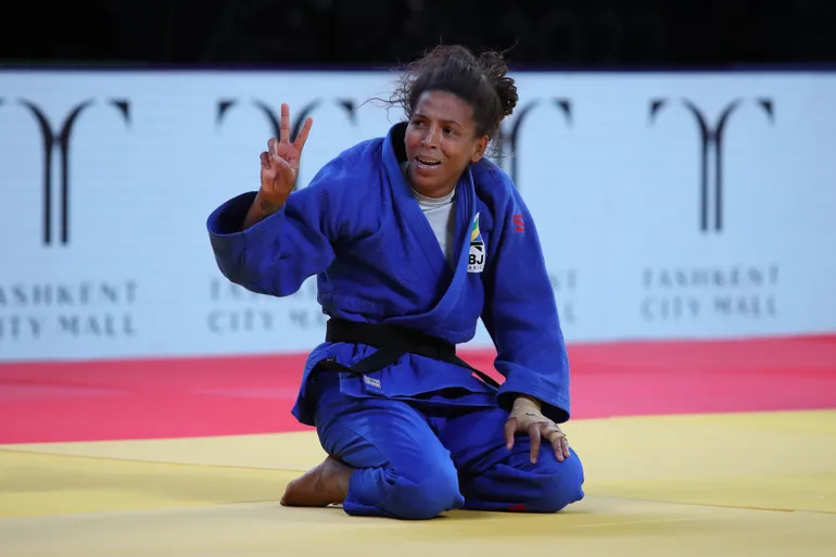 Rafaela Silva faz desabafo EMOCIONANTE ap&oacute;s ouro no Pan 2023