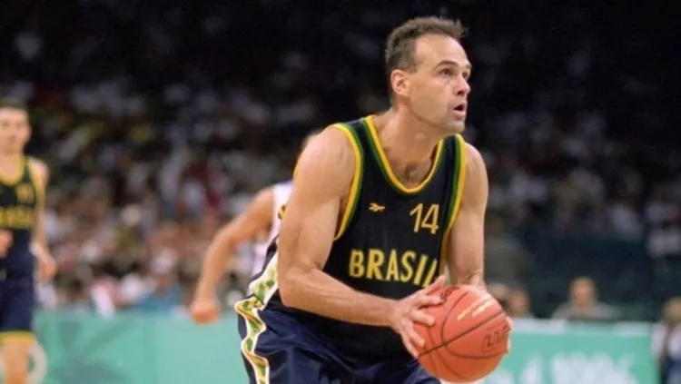 Oscar Schmidt melhores jogadores brasileiros de basquete da hist&oacute;ria