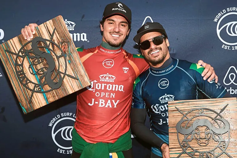 Gabriel Medina x Italo Ferreira: a final épica que quebrou um tabu de 35 anos em J-Bay