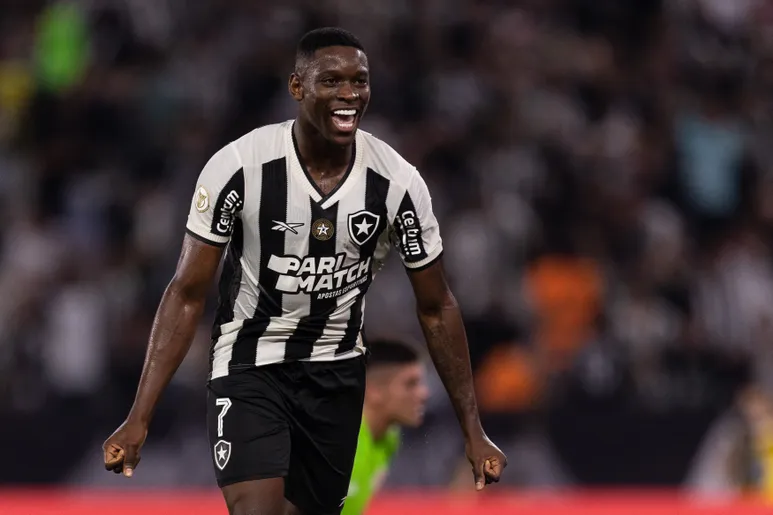 As 14 camisas mais bonitas do futebol brasileiro ([auto_last_update format="Y" before=""])