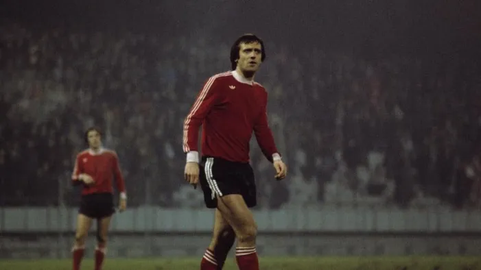 Willy Van der Kujlen maior artilheiro do Campeonato Holandês