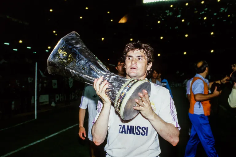 Os melhores laterais-esquerdos da história ([auto_last_update format="Y" before=""])