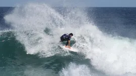 Regras do surf: como funciona a pontua&ccedil;&atilde;o e as baterias da WSL