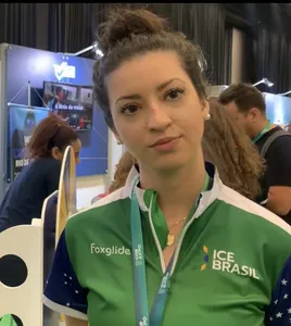 Giulia Rodriguez compartilha seu ‘amor à primeira jogada’ no curling