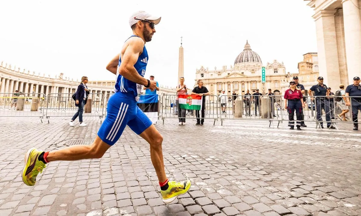 Qual o melhor t&ecirc;nis para correr? An&aacute;lise de 13 modelos (2026)