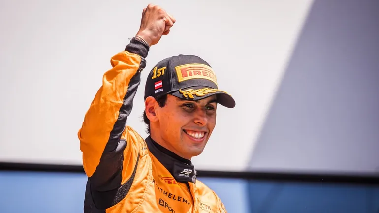 &ldquo;N&atilde;o entraram pra brincadeira&rdquo;, Reginaldo Leme aposta em Bortoleto queimando etapas na Audi Sauber