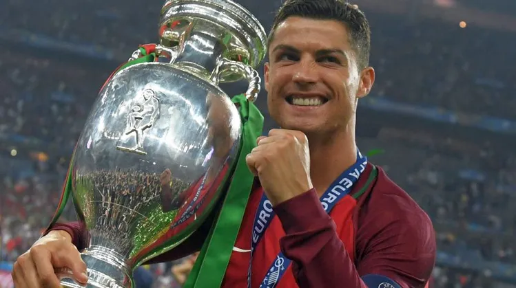 Cristiano Ronaldo campeão da Eurocopa