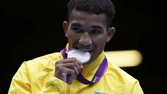 Esquiva Falcão medalhista de prata na Olimpíada de Londres em 2012