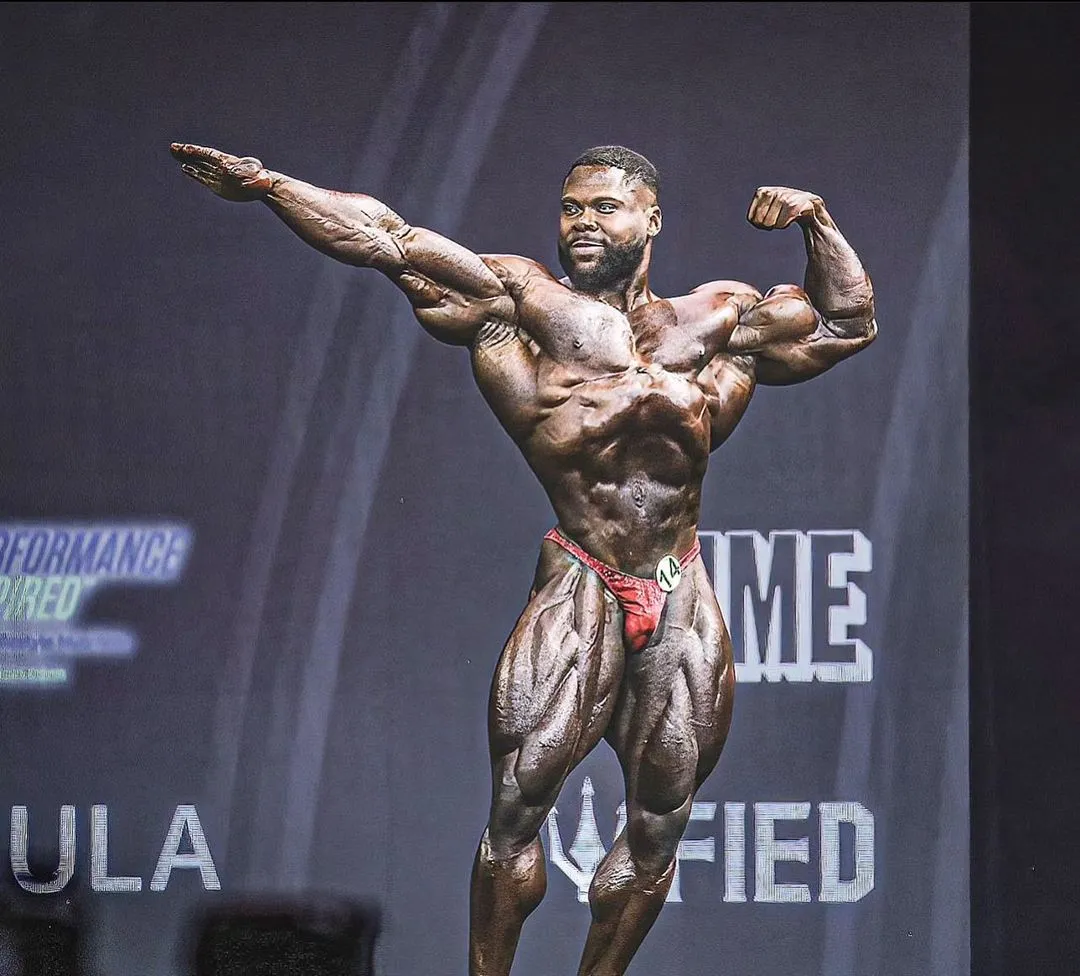 Keone Pearson: hist&oacute;ria at&eacute; o t&iacute;tulo do Olympia 2023