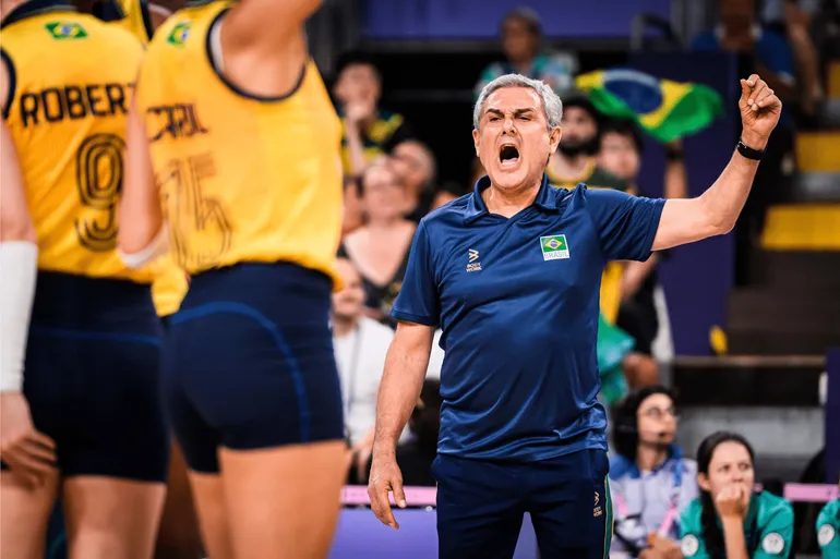 Veja 35 frases de vôlei famosas de jogadores e técnicos