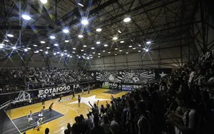 Botafogo vai contar com reestreia de craque contra o Caxias?