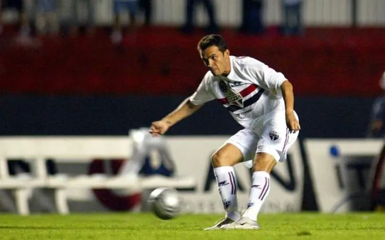 Falcão em atuação pelo São Paulo 