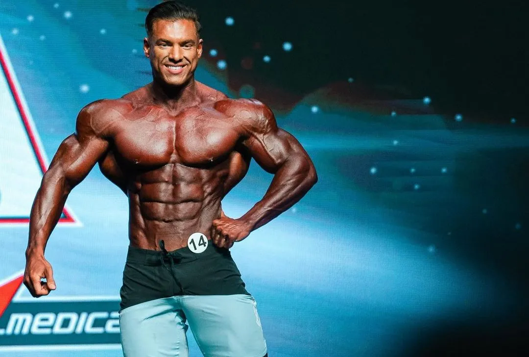 Caike Pro no fisiculturismo