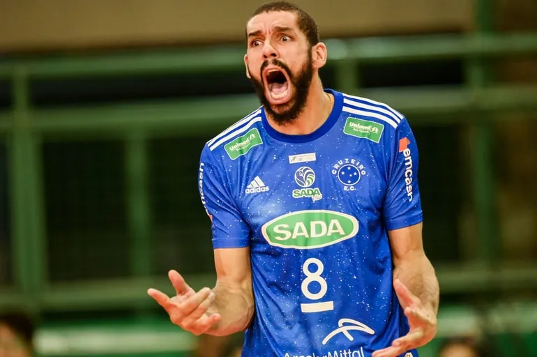 Wallace não se cala e fala a verdade após eliminação do Cruzeiro: “Nosso time se…”