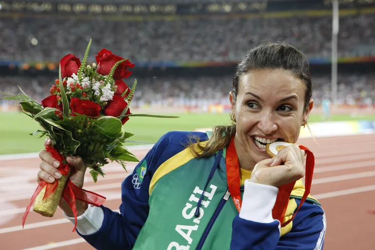 Campeã Olímpica, Maurren Maggi assume posição de poder no Comitê Brasileiro de Clubes