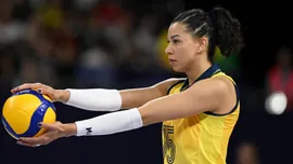 Carolana revela c&acirc;ncer de colo do &uacute;tero e diz estar &ldquo;fora de perigo&rdquo;