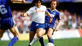 Maradona: hist&oacute;ria, clubes, t&iacute;tulos, gols, Copa de 1986 e legado