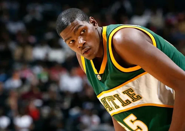 Kevin Durant, jogador profissional de basquete