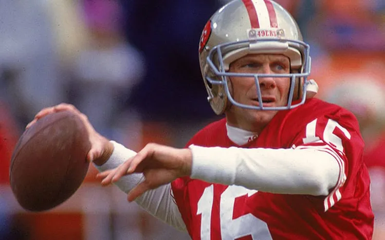 Joe Montana quarterback do San Francisco 49ers