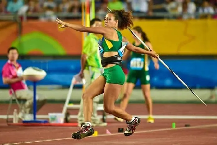 Lançamento de dardo