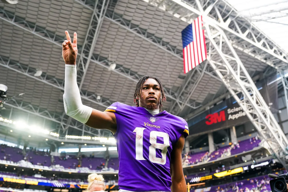 Melhores wide receivers da NFL! Top 10 atual e da hist&oacute;ria (2026)