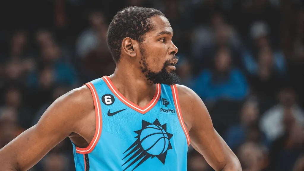 Tudo sobre Kevin Durant ([auto_last_update format="Y" before=""]): biografia, títulos, prêmios e estatísticas