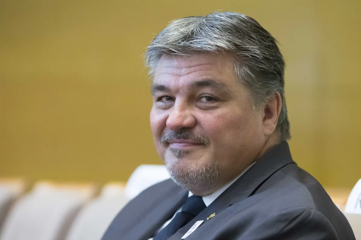 David Douillet durante a Assembleia Geral do Comit&ecirc; Ol&iacute;mpico Nacional Franc&ecirc;s (Iconsport)