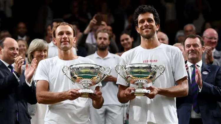 Ao lado de Lukasz Kubot, Marcelo Melo foi campeão de duplas masculinas do torneio de Wimbledon