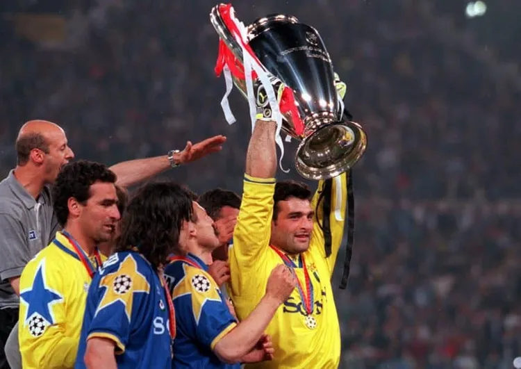 Angelo Peruzzi melhores goleiros da Itália