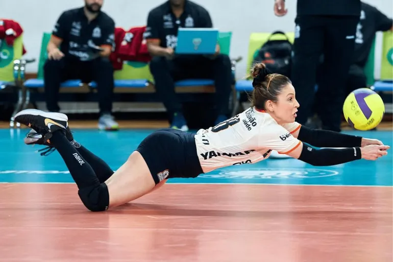 Líbero no vôlei (2025): função, o que pode e o que não pode fazer